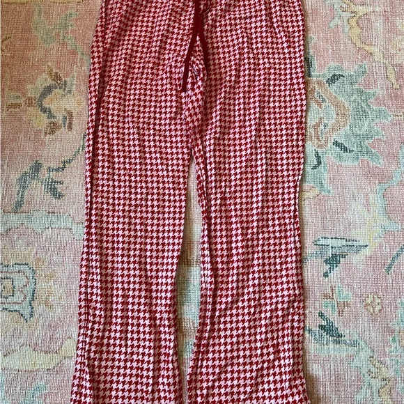 UGG Australia Raven Houndstooth Flannel Pajama Set in Pink & Red – Size Large - Picture 5 of 9